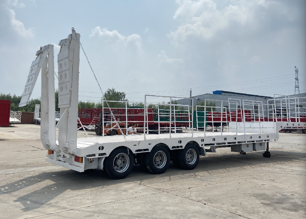 Australian low flatbed semi-trailer